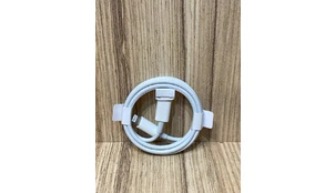 Кабель Foxcon USB-C - Lightning (1 м) белый