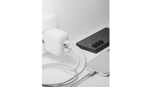 Зарядное устройство VLP G-Charge 65W (2xUSB-C + USB-A) белый